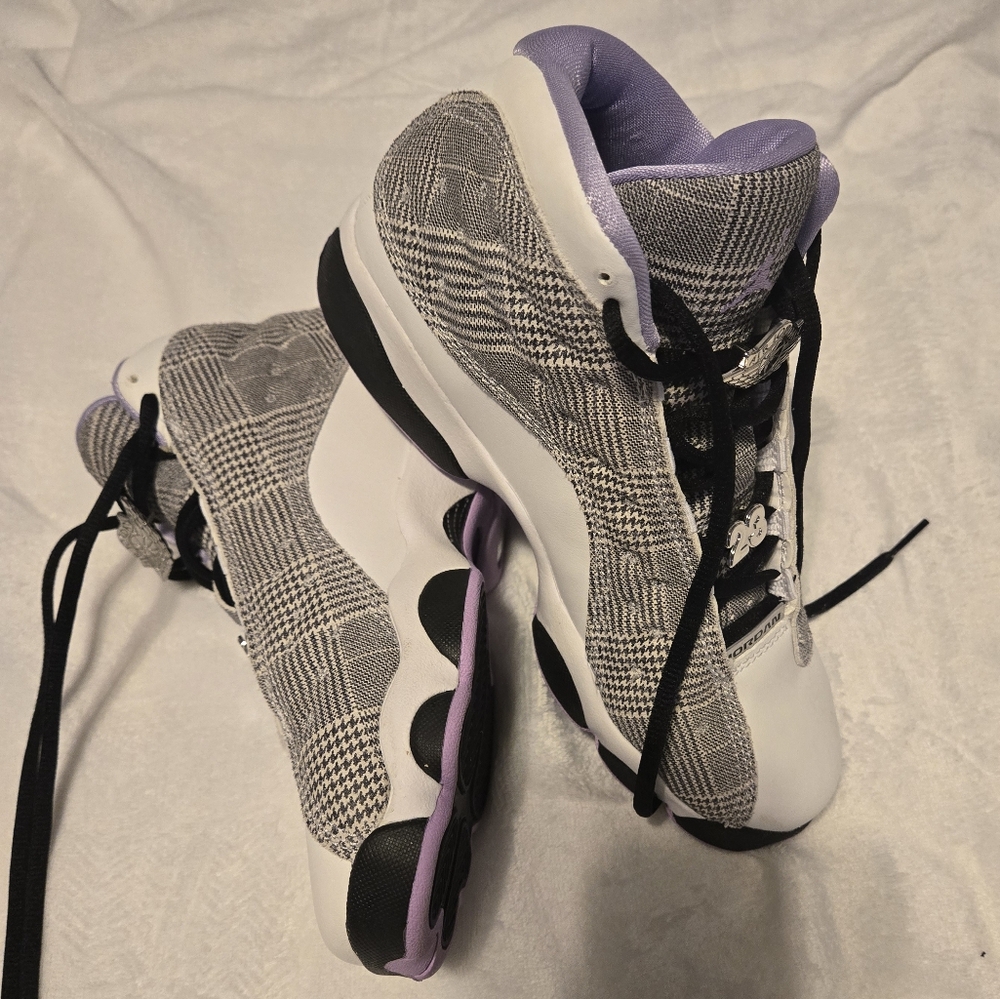 Jordan 13Retro Houndstooth Size 5.5 Color Grey/Purple - Picture 3 of 14